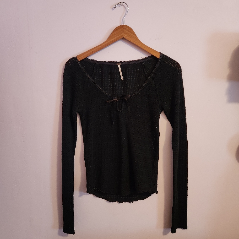 Free People Pointelle Ribbon Neckline Cinchable Bow Long Sleeve Top Size XS